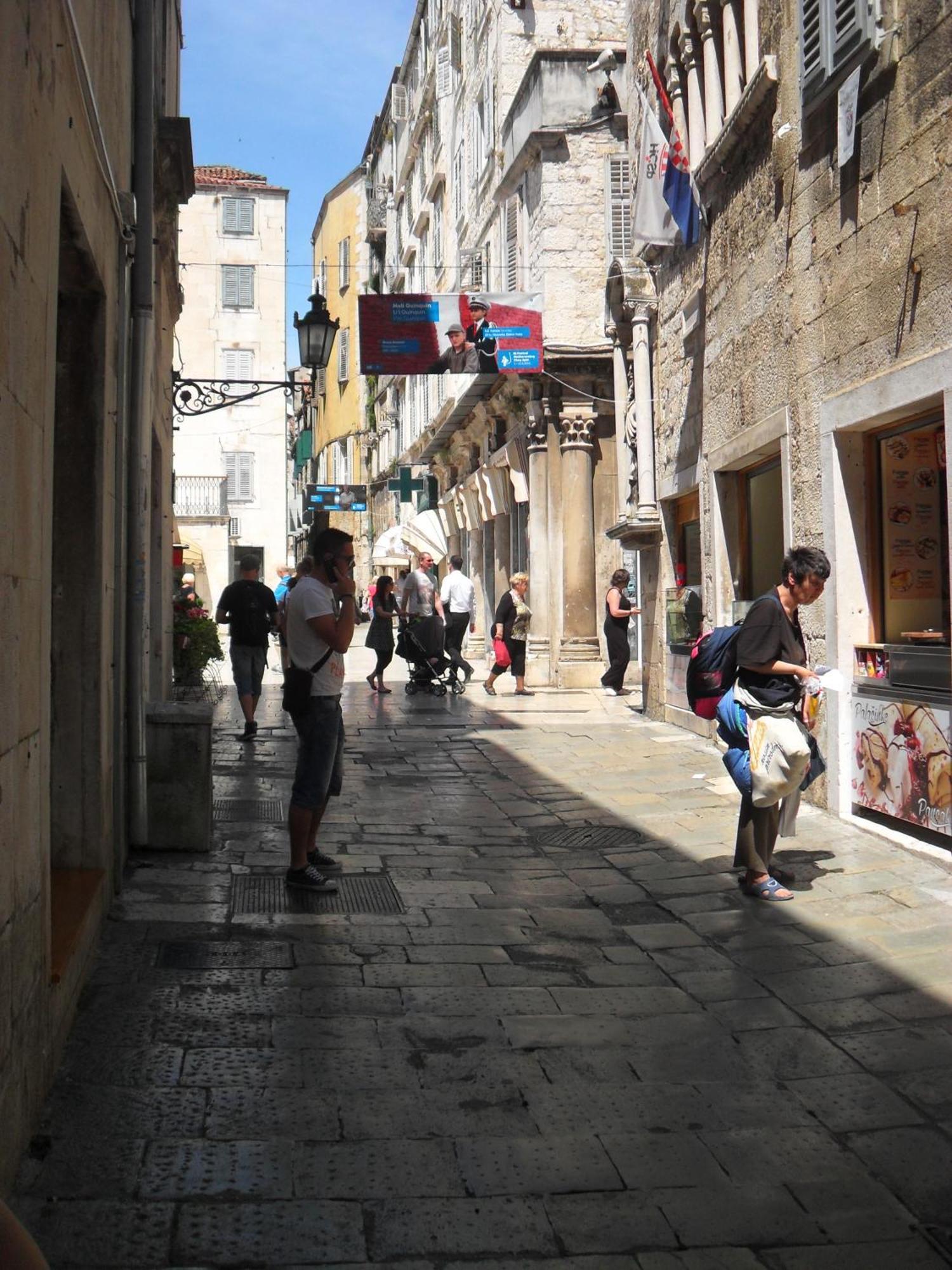 Private Apartments In Diocletians Palace Split Ruang foto
