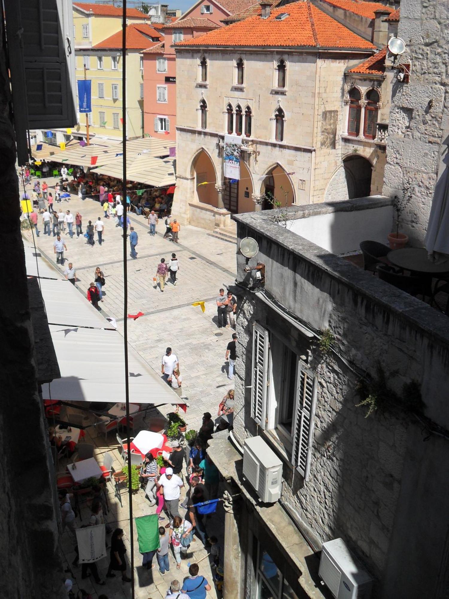 Private Apartments In Diocletians Palace Split Ruang foto