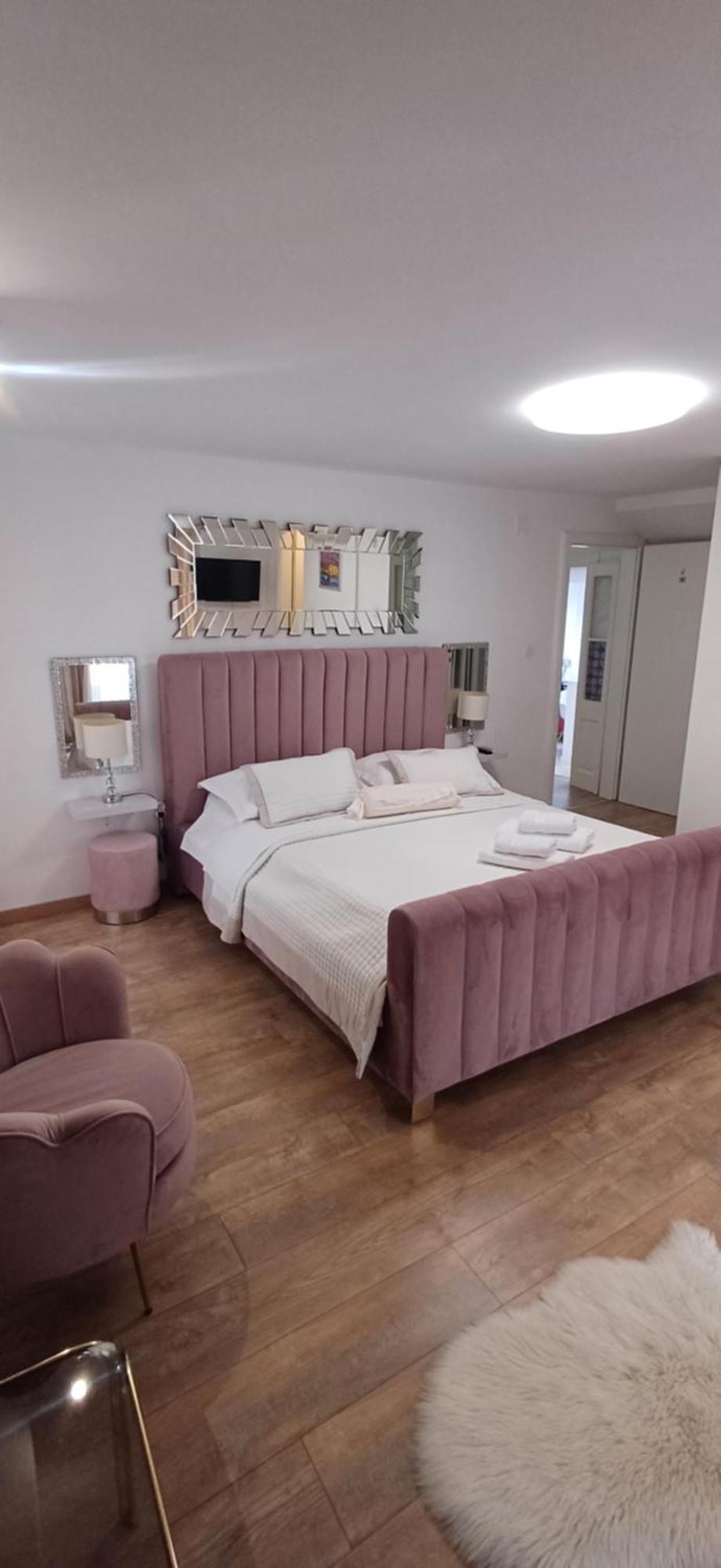 Private Apartments In Diocletians Palace Split Bagian luar foto
