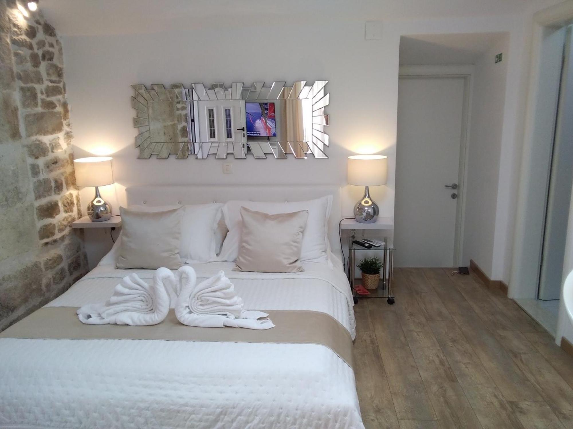 Private Apartments In Diocletians Palace Split Bagian luar foto