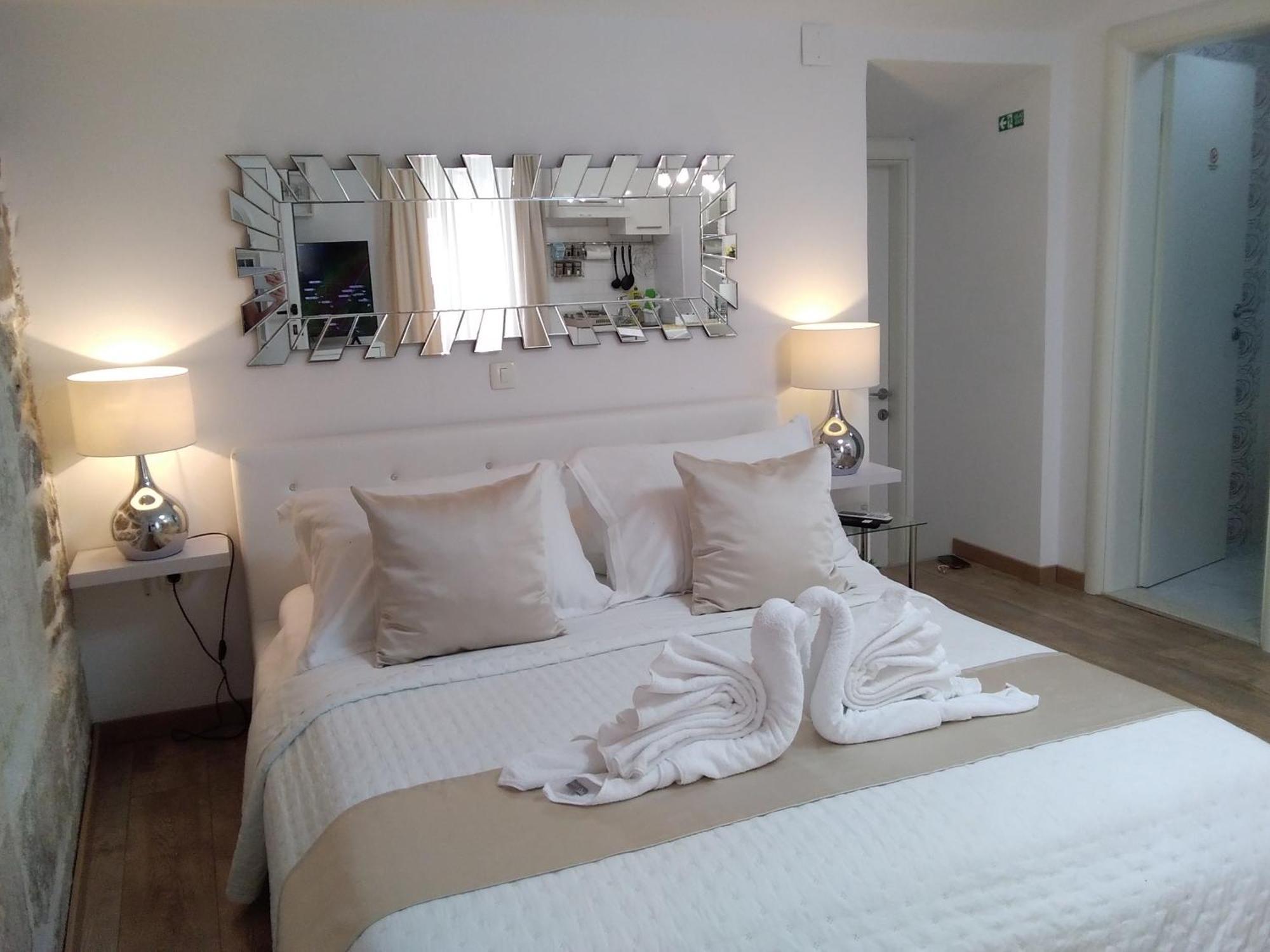 Private Apartments In Diocletians Palace Split Bagian luar foto
