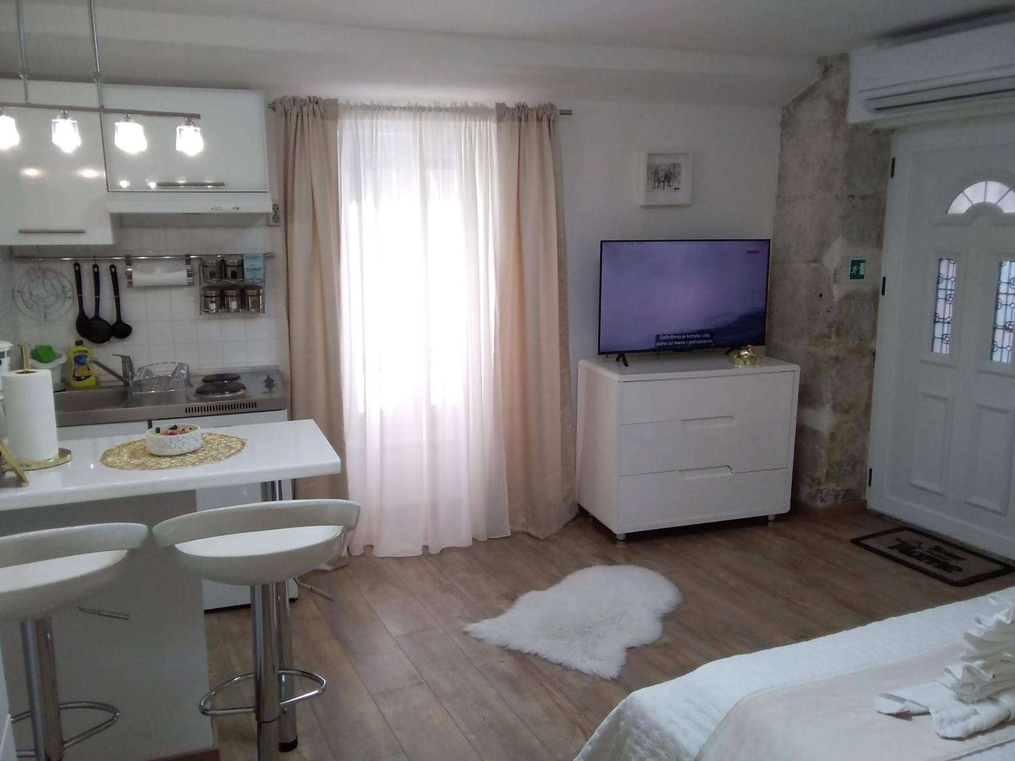 Private Apartments In Diocletians Palace Split Bagian luar foto