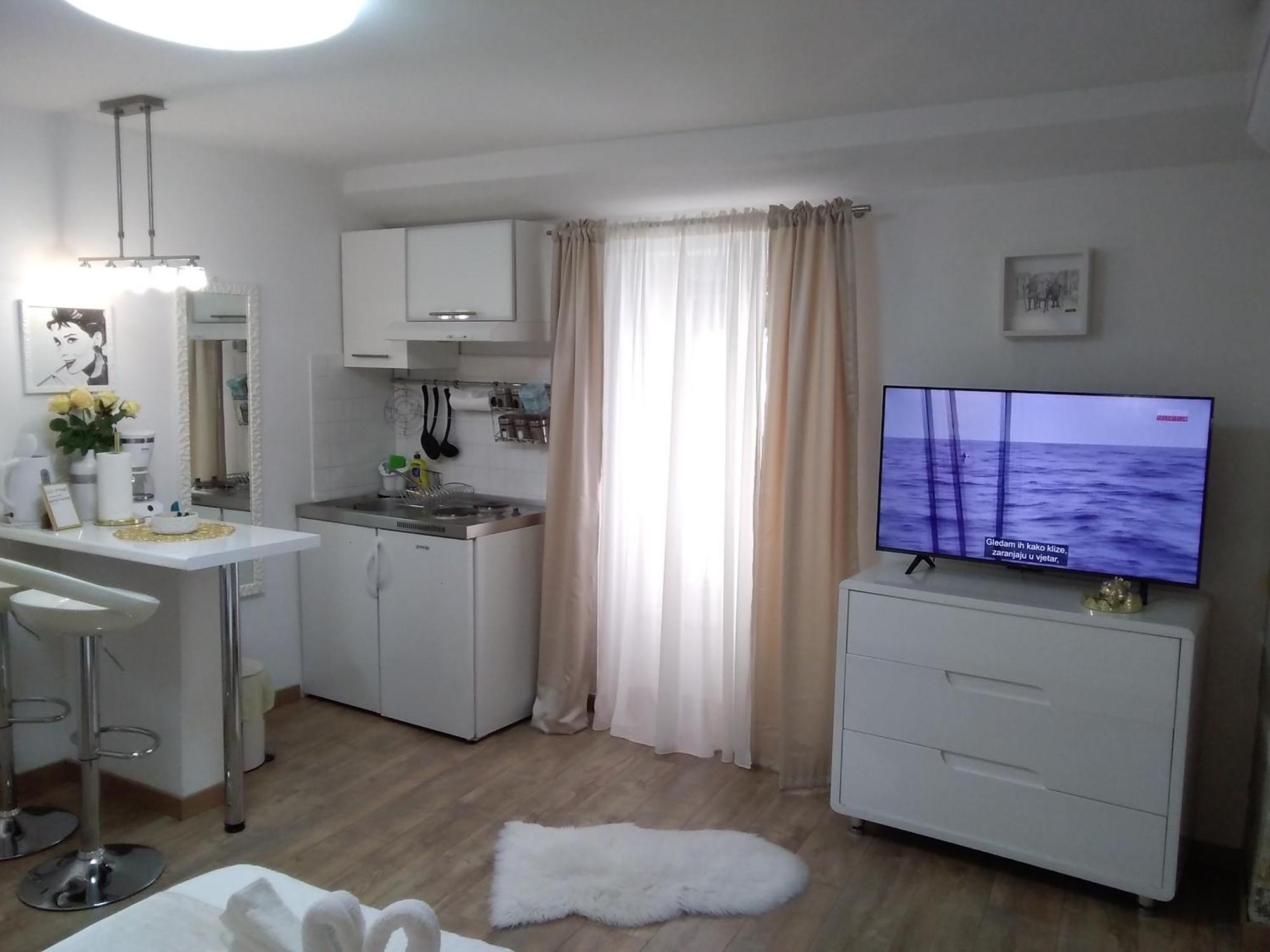 Private Apartments In Diocletians Palace Split Bagian luar foto